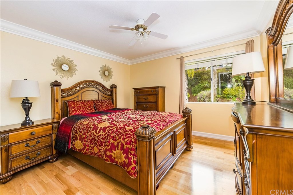 4224 San Ramon Drive Corona, CA 92882 - Photo 33 of 43 Upstairs secondary bedroom.