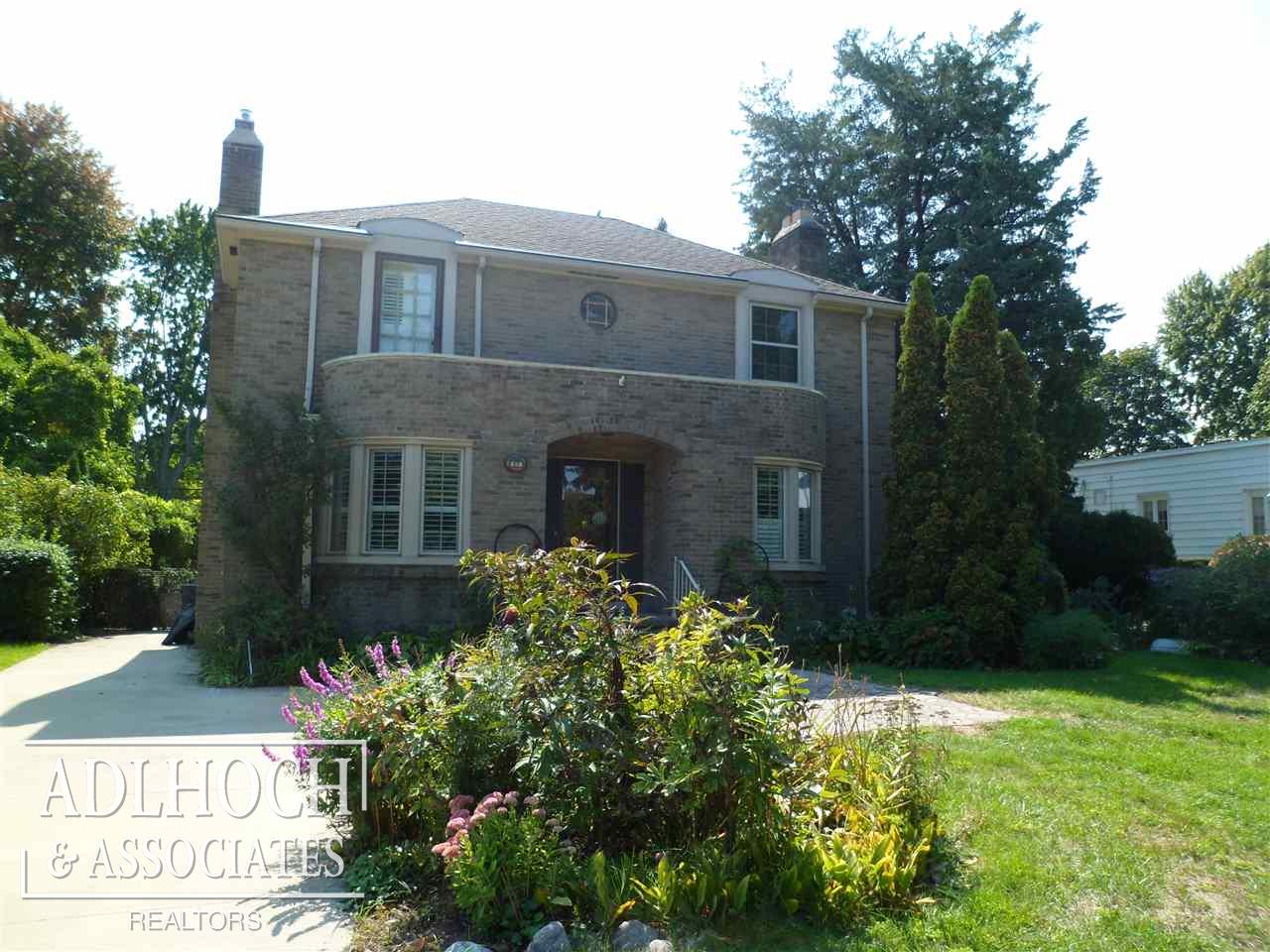47 Vernier Road Grosse Pointe, MI 48236 - Photo 26 of 26 Front of House
