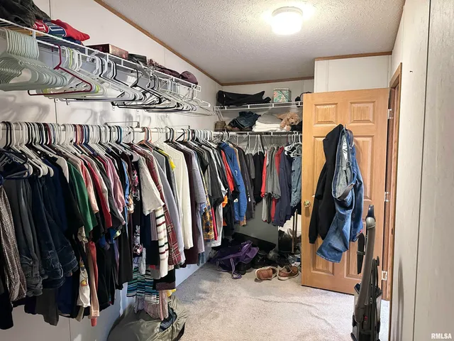 $198,000 | 1219 Buchanan Road, Iuka, IL 62849