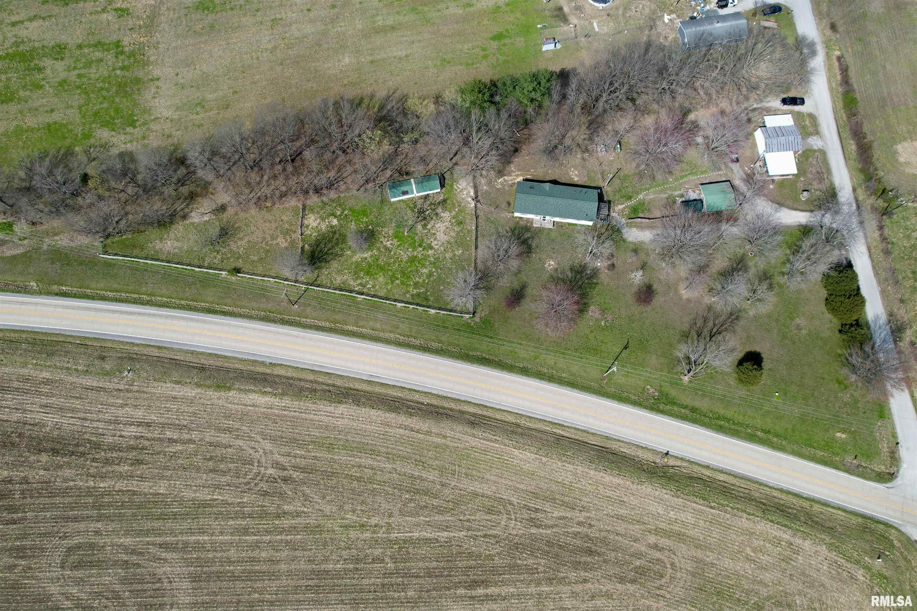 1219 Buchanan Road Iuka, IL 62849 - Photo 5 of 74