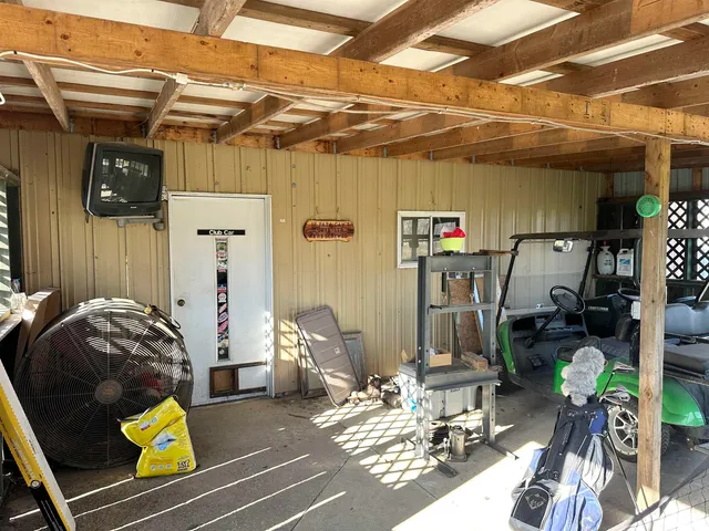 $198,000 | 1219 Buchanan Road, Iuka, IL 62849