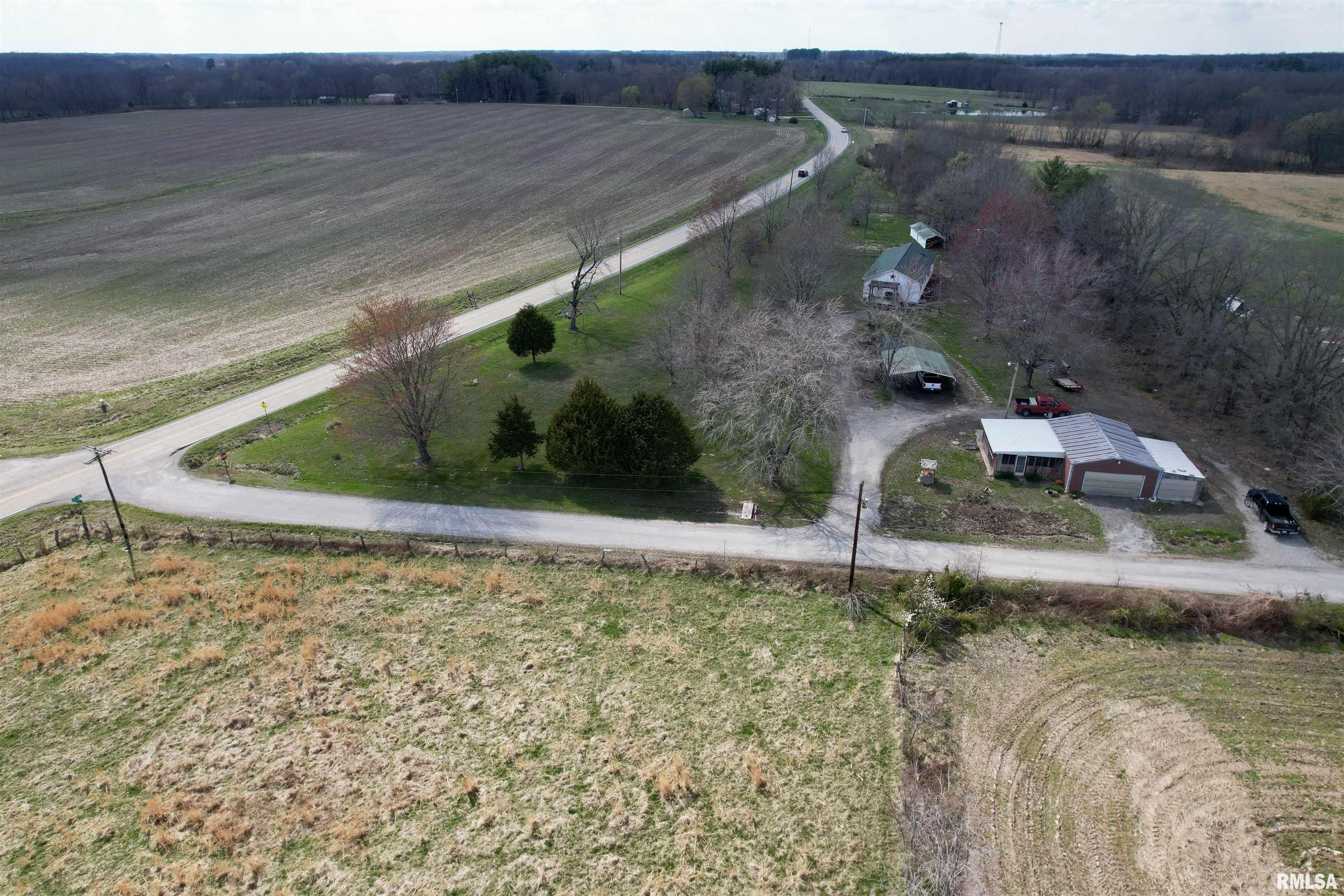 1219 Buchanan Road Iuka, IL 62849 - Photo 6 of 74