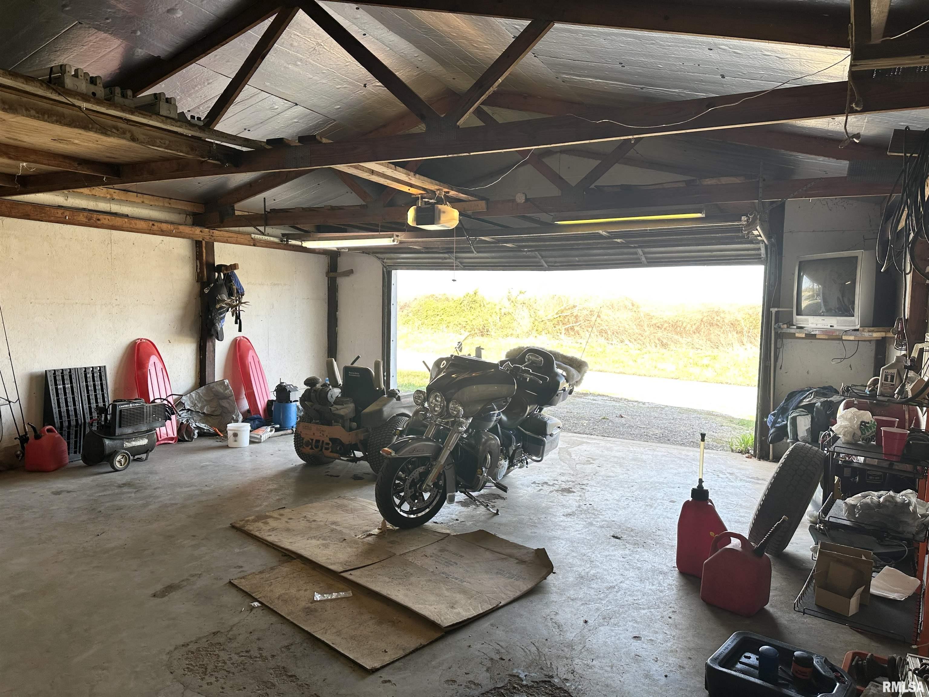 1219 Buchanan Road Iuka, IL 62849 - Photo 64 of 74