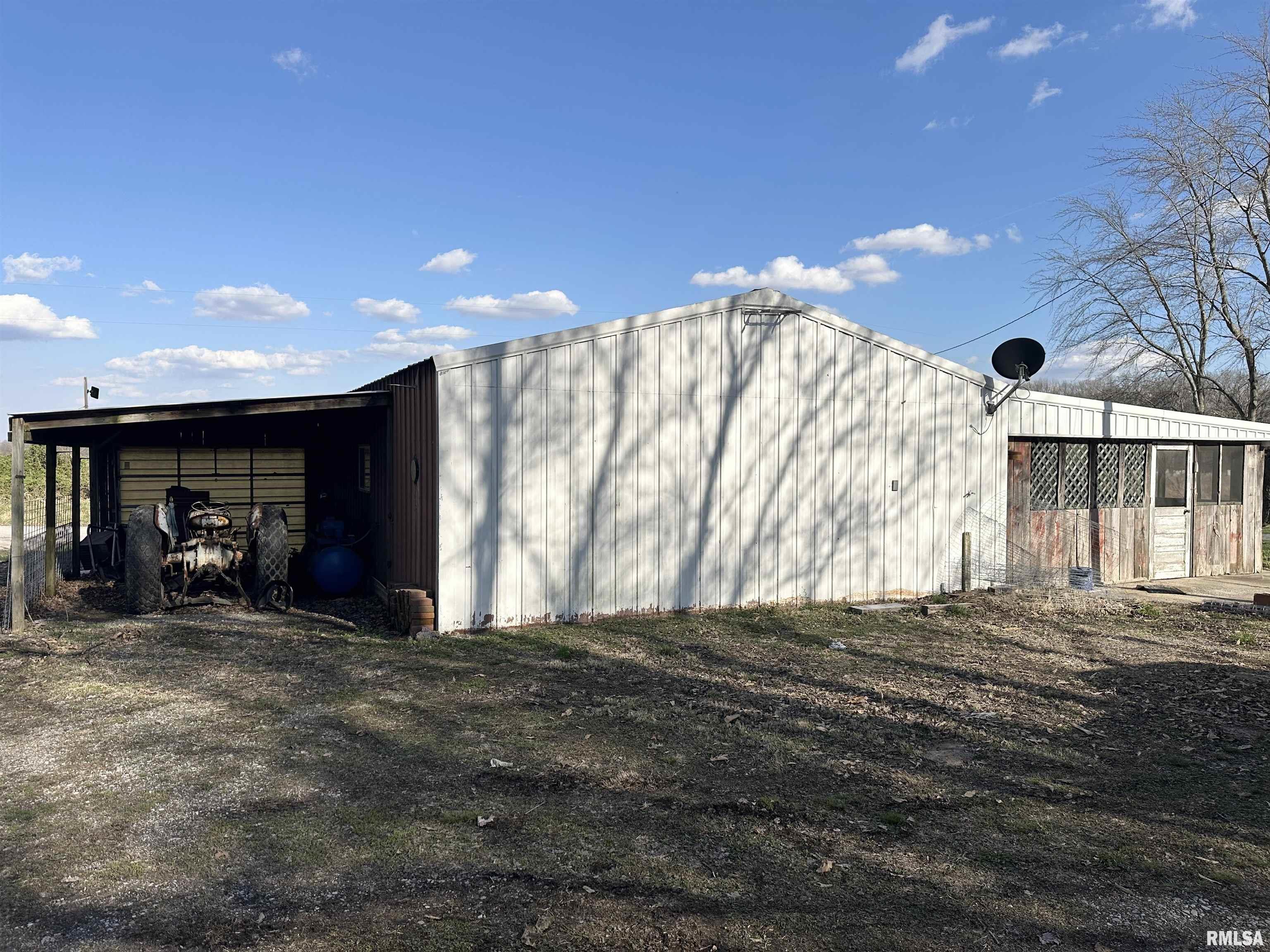 1219 Buchanan Road Iuka, IL 62849 - Photo 73 of 74