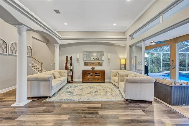 $925,000 | 6022 Hammock Hill Avenue, Lithia, FL 33547