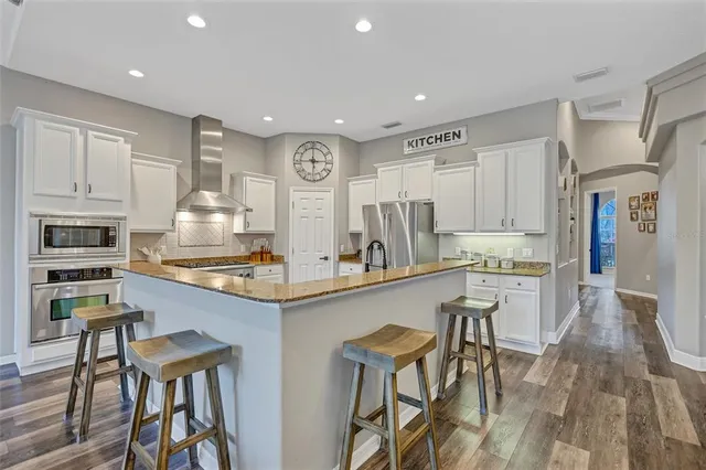 $925,000 | 6022 Hammock Hill Avenue, Lithia, FL 33547