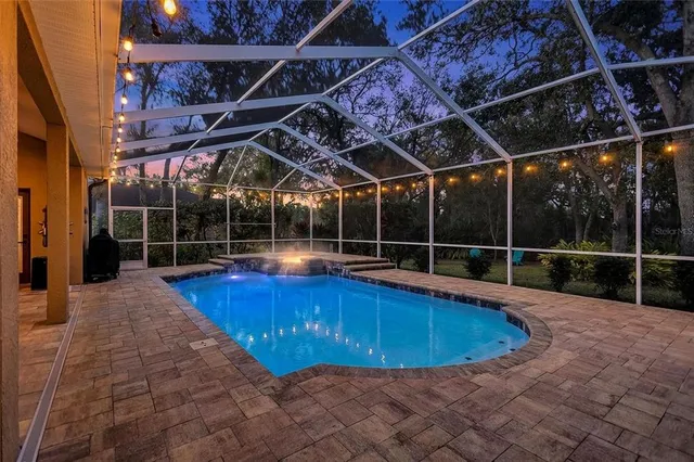 $925,000 | 6022 Hammock Hill Avenue, Lithia, FL 33547