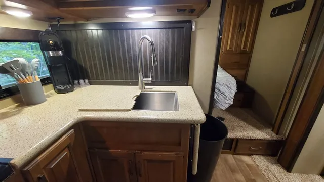 $1,550 | 321 25th Street, Ellijay, GA 30540