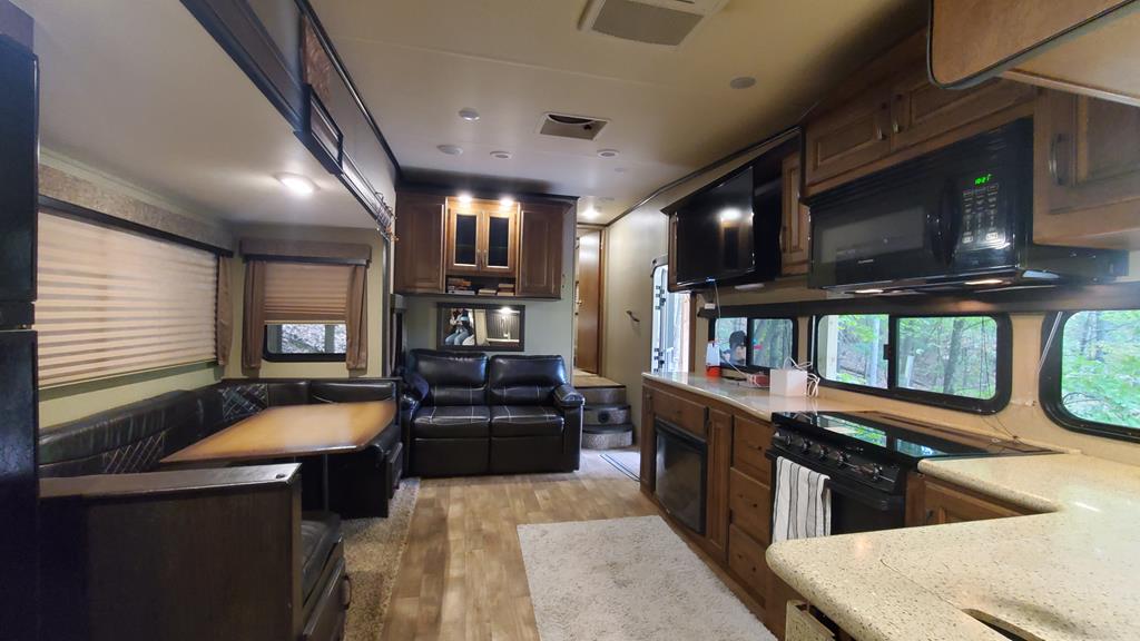 321 25th Street Ellijay, GA 30540 - Photo 9 of 27