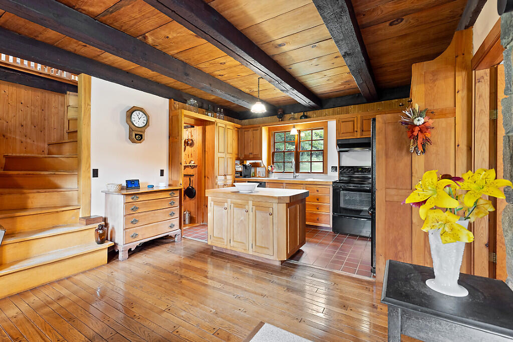 189 Pinnacle Road Canaan, ME 04924 - Photo 36 of 69 38