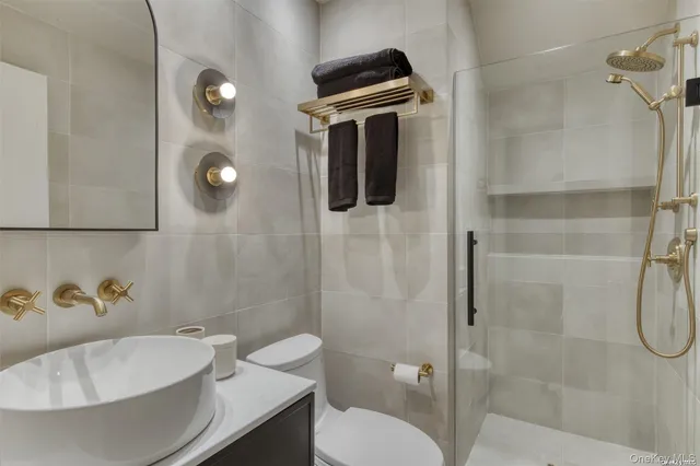 $60,000 | 1050 King Street, Orient, NY 11957