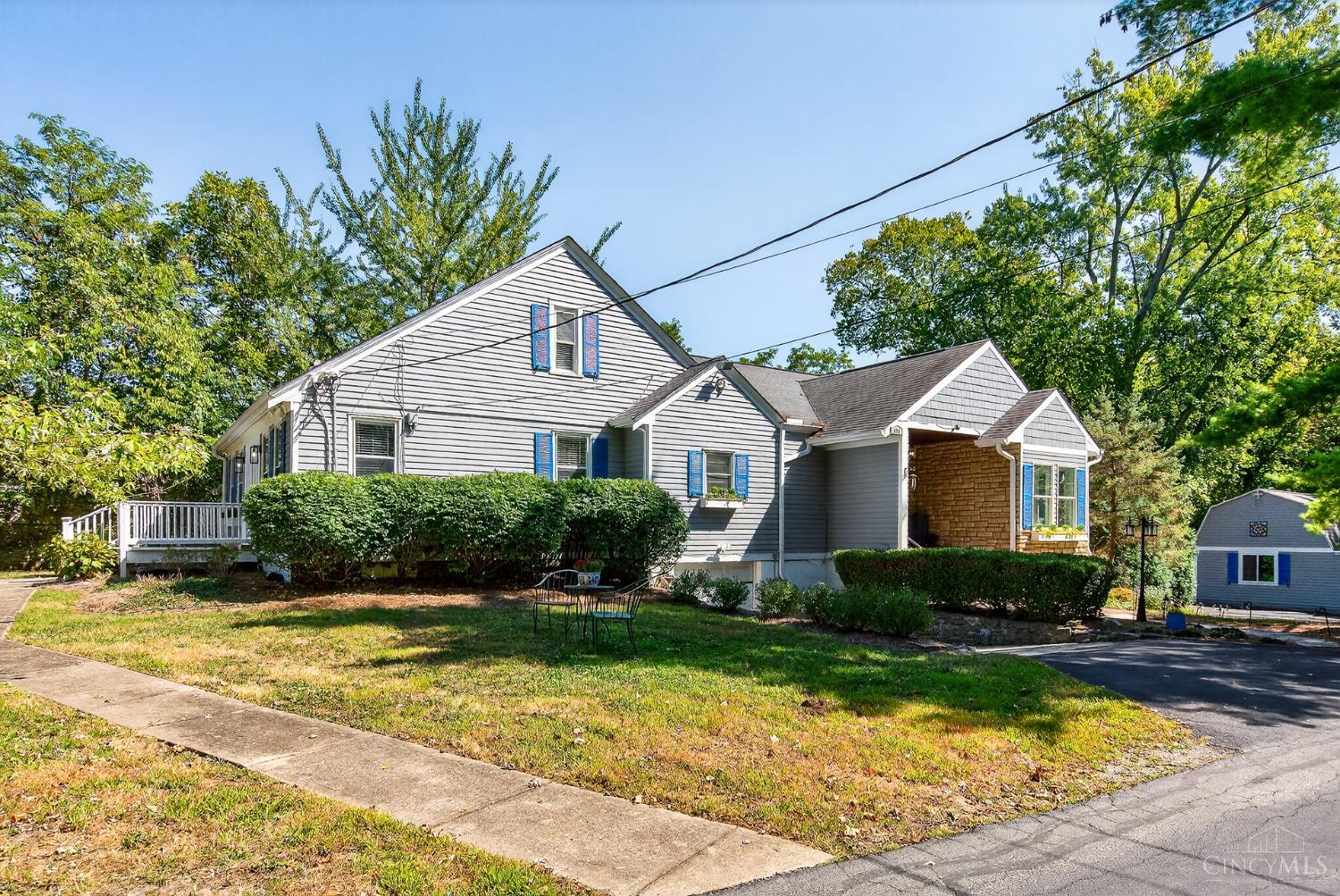 676 Asbury Road Cincinnati, OH 45255 - Photo 6 of 71 Gallery Image 6