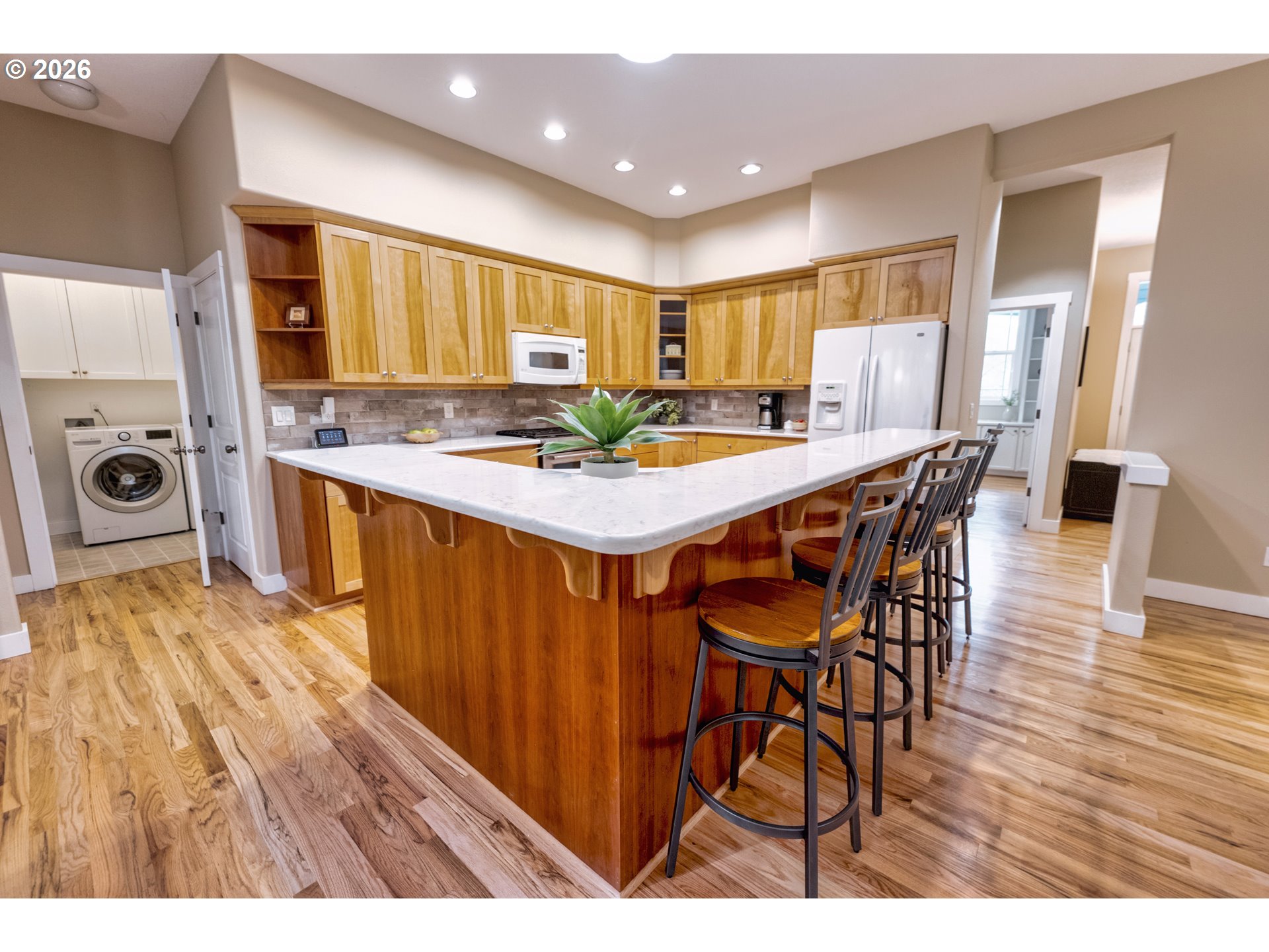 6039 Southwest Haines Street Portland, OR 97219 - Photo 16 of 48 Kitchen