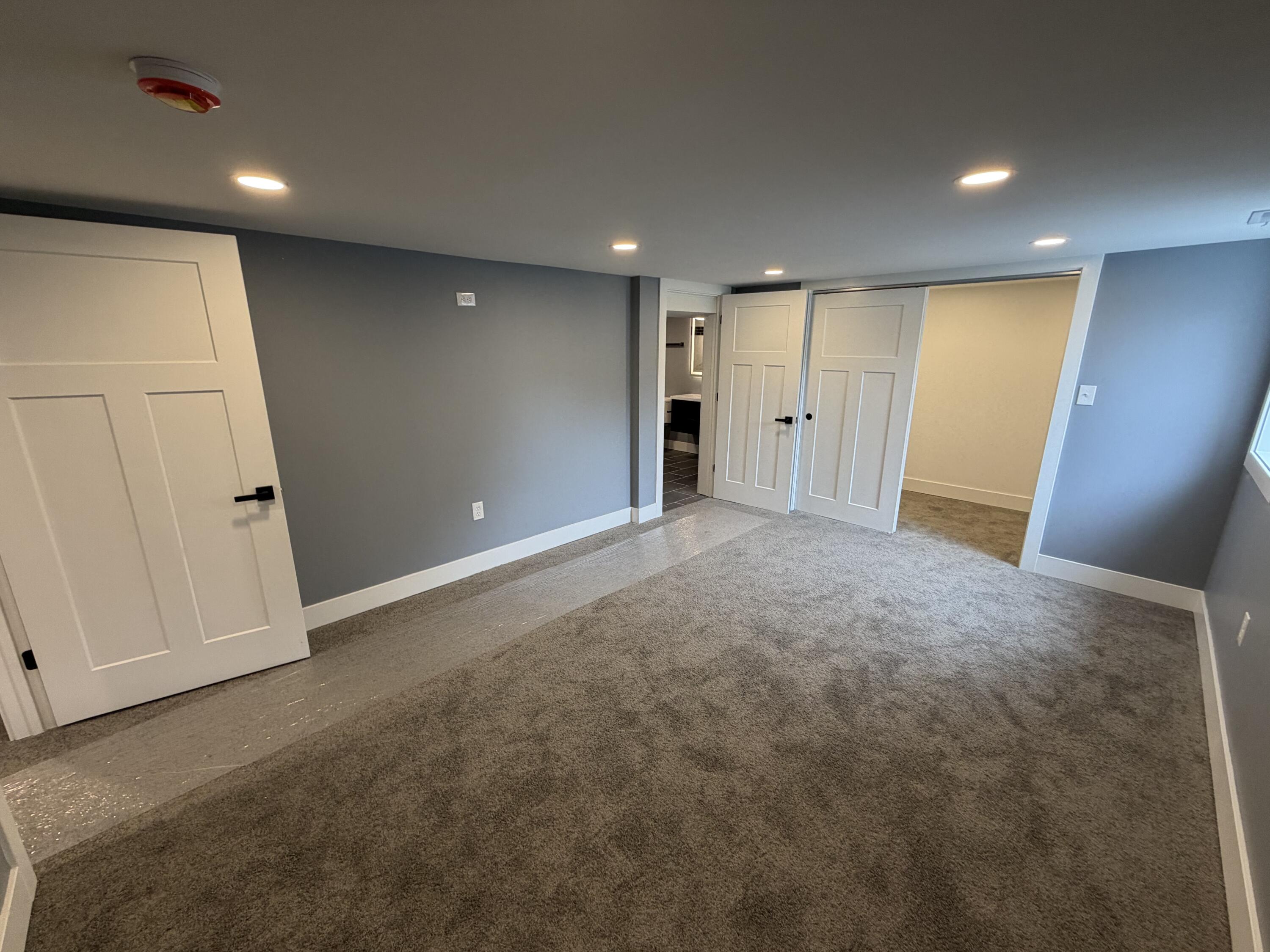 3941 Wirth Road Highland, IN 46322 - Photo 17 of 21 3000x2250
