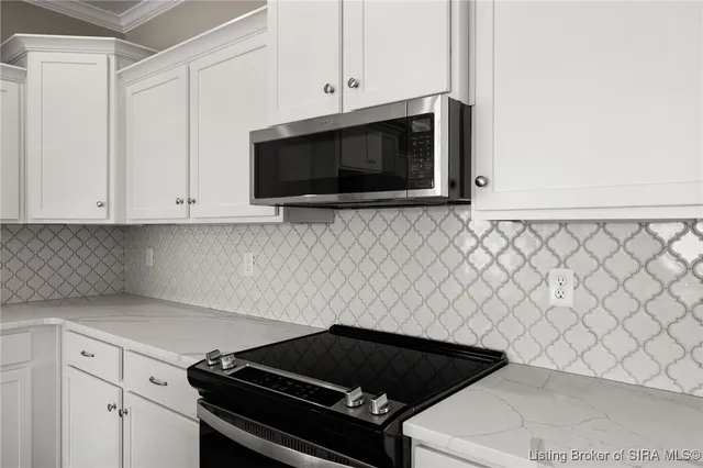 $399,900 | 8124 Farming Way, Charlestown, IN 47111