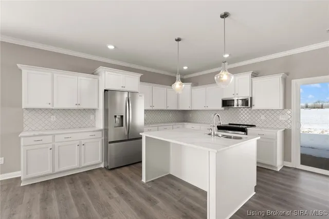 $399,900 | 8124 Farming Way, Charlestown, IN 47111