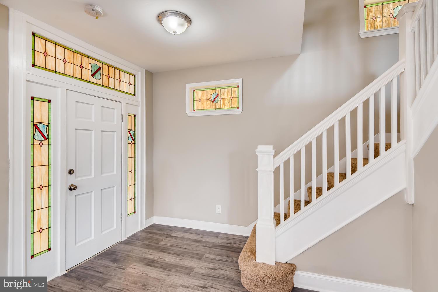 4026 Ridgecroft Road Baltimore, MD 21206 - Photo 3 of 33
