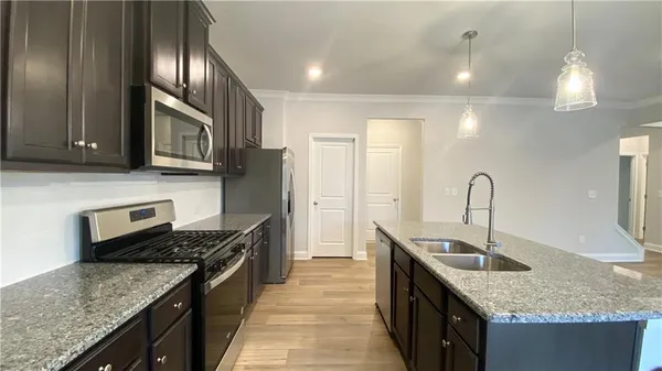 $2,595 | 4587 Silver Oak Drive, Gainesville, GA 30504