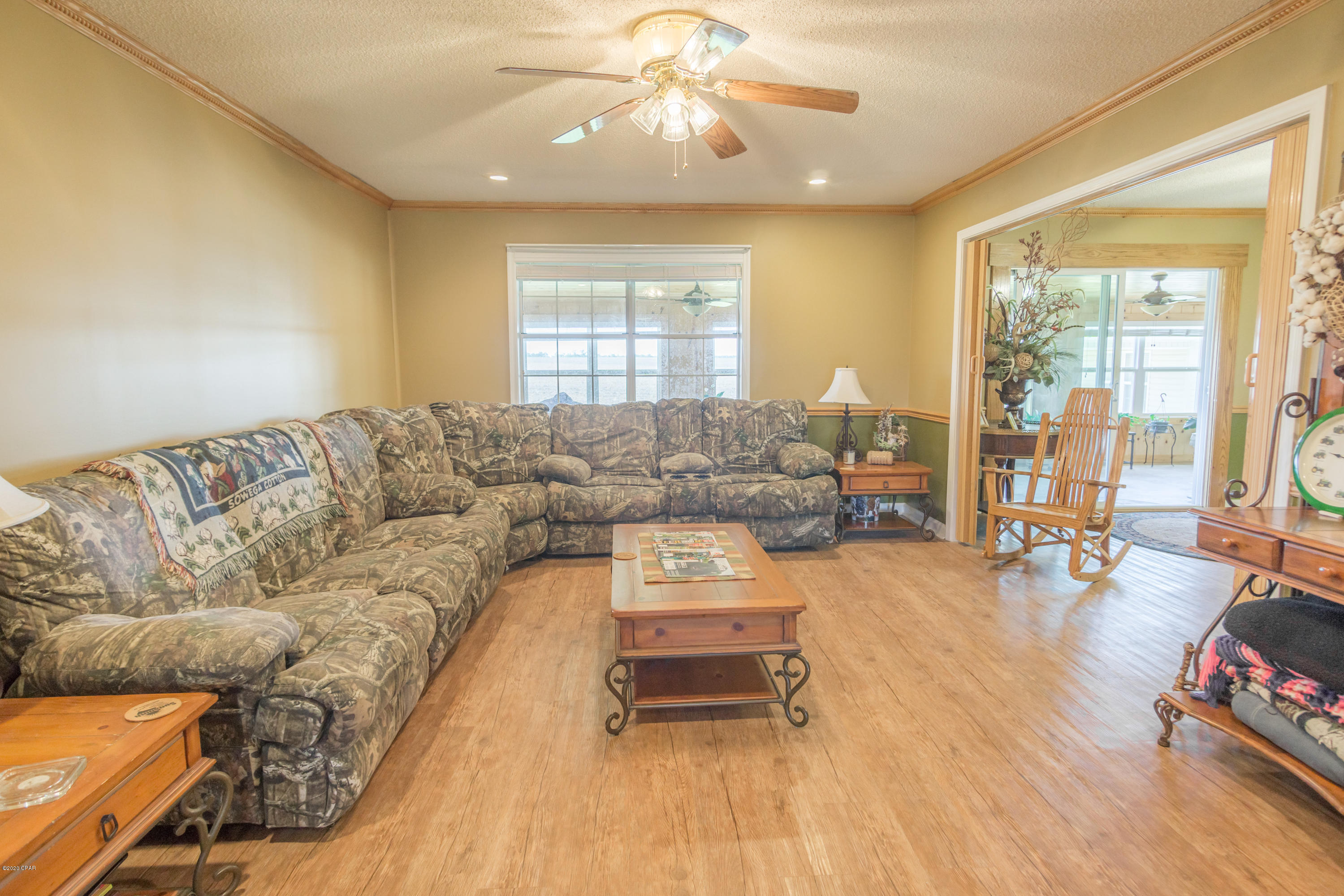 1653 Palmview Road Cottondale, FL 32431 - Photo 6 of 33