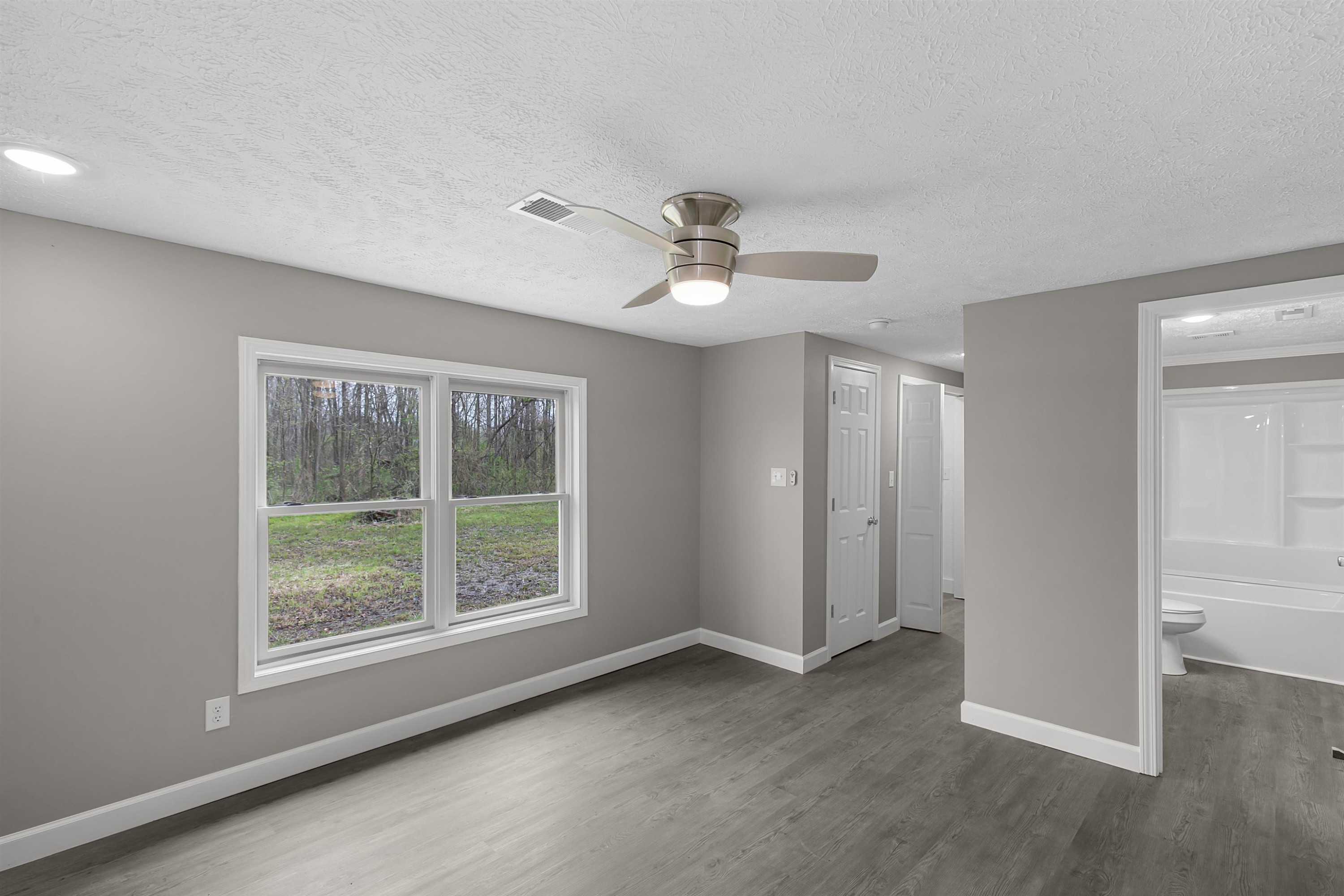 1037 Perry Switch Road Jackson, TN 38301 - Photo 12 of 19 Photo 12