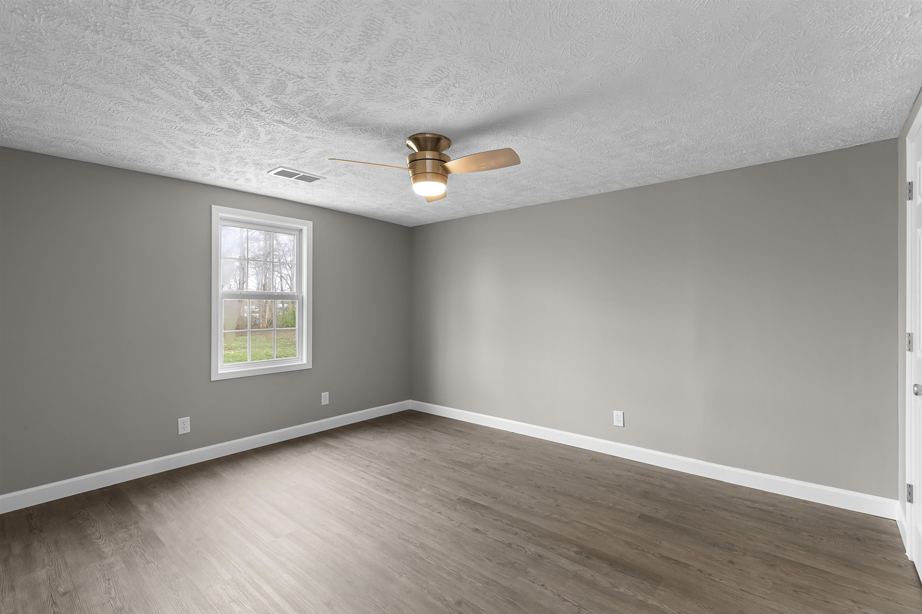1037 Perry Switch Road Jackson, TN 38301 - Photo 16 of 19 Photo 16