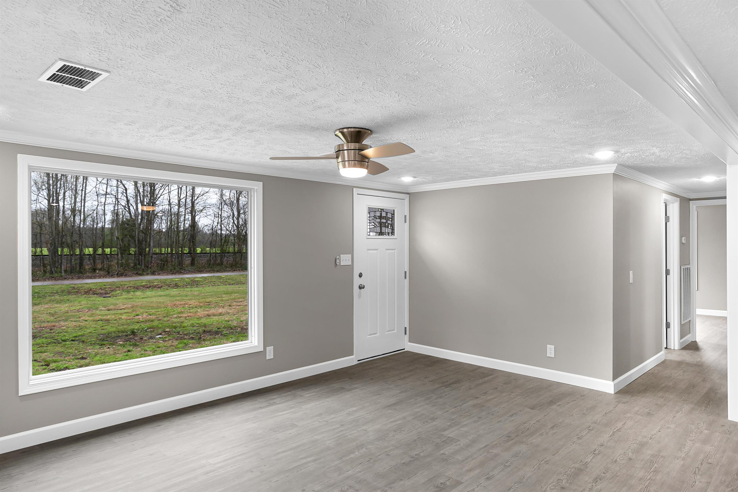 1037 Perry Switch Road Jackson, TN 38301 - Photo 2 of 19 Photo 2