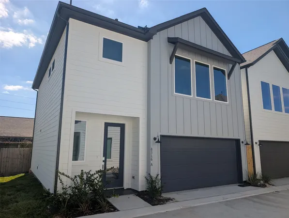 $2,095 | 8316 Curry Road, Unit A, Houston, TX 77093