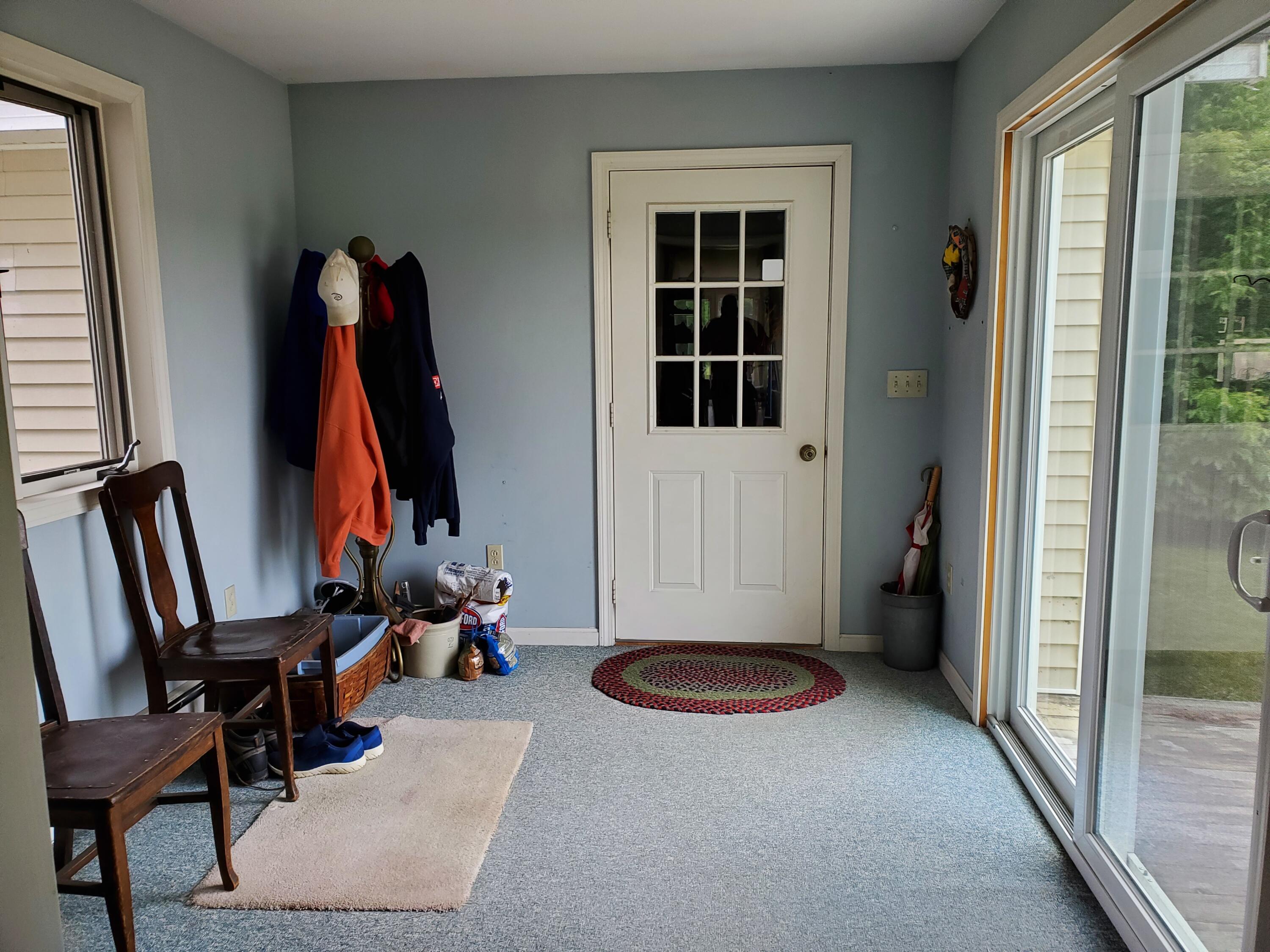 392 Belgrade Road Oakland, ME 04963 - Photo 30 of 41 Mudroom