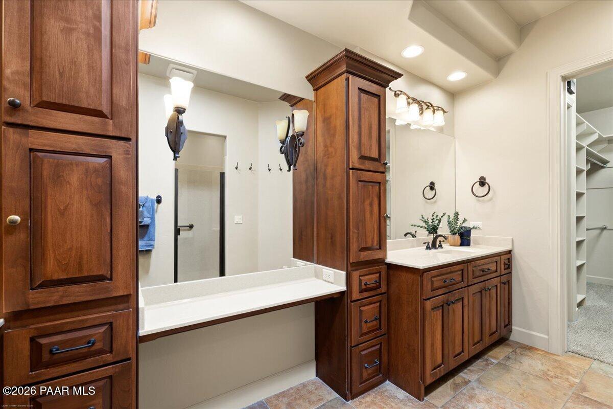 1660 Stable Rock Road Prescott, AZ 86303 - Photo 20 of 44 21-Primary Suite