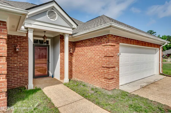 $245,000 | 219 Garden Drive, Brandon, MS 39042