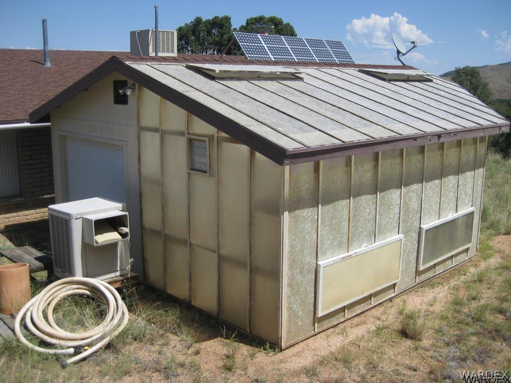 2676 South Dw Ranch Road Kingman, AZ 86401 - Photo 6 of 35 back of garagegreehouse