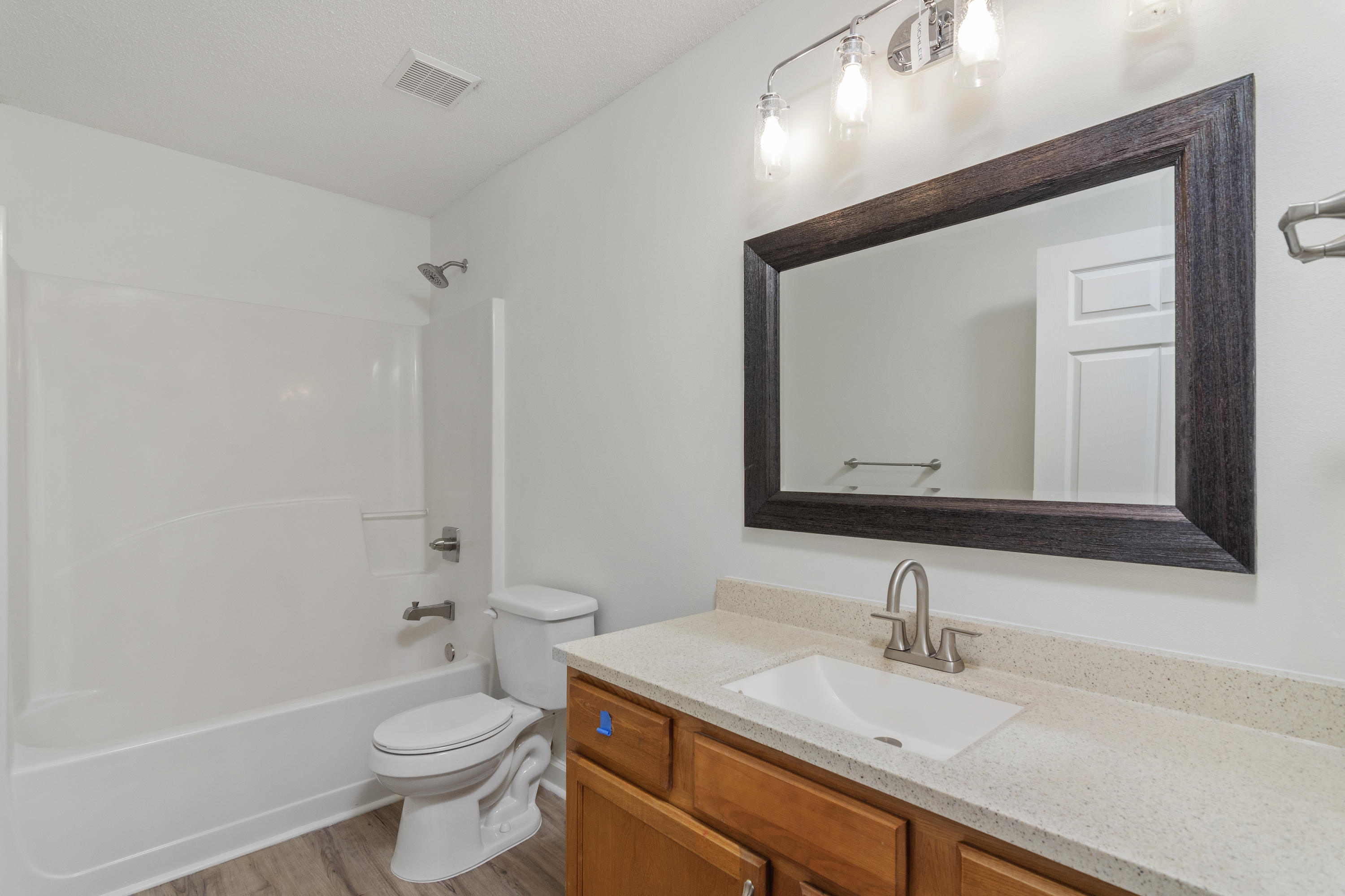 4638 Falcon Way Crestview, FL 32539 - Photo 13 of 27 4638 Falcon Way-11