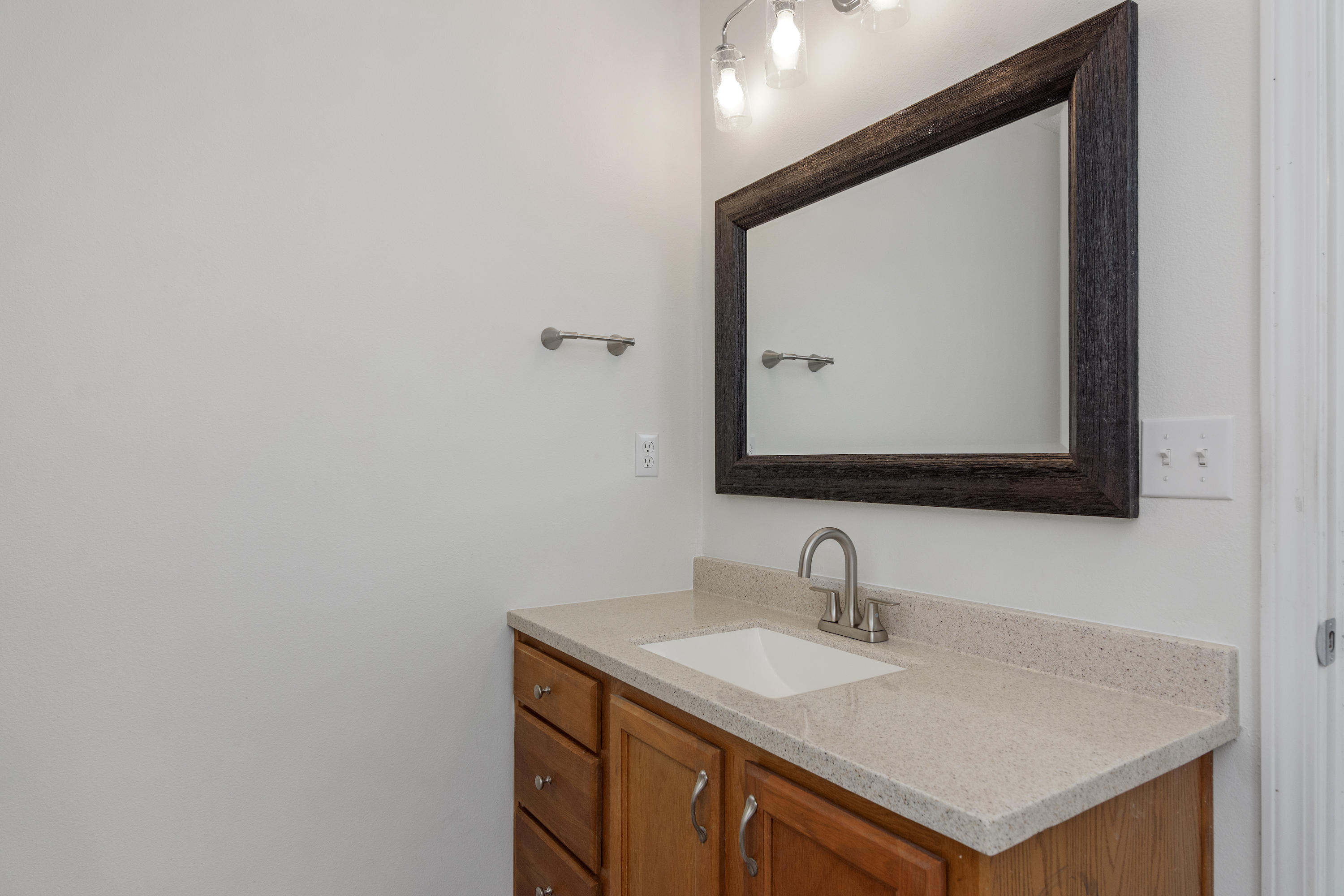 4638 Falcon Way Crestview, FL 32539 - Photo 19 of 27 4638 Falcon Way-18