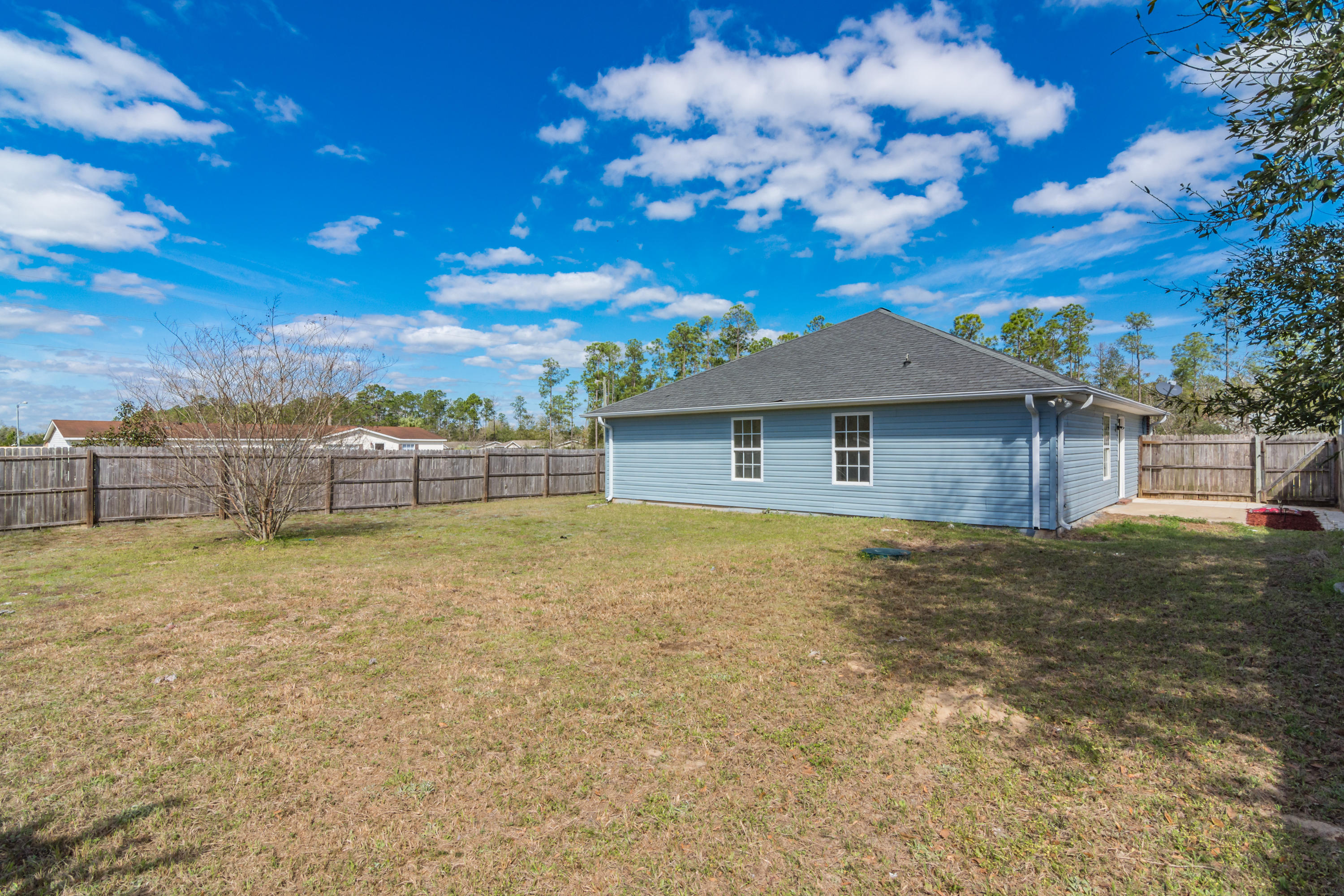 4638 Falcon Way Crestview, FL 32539 - Photo 23 of 27 4638 Falcon Way Exterior-8
