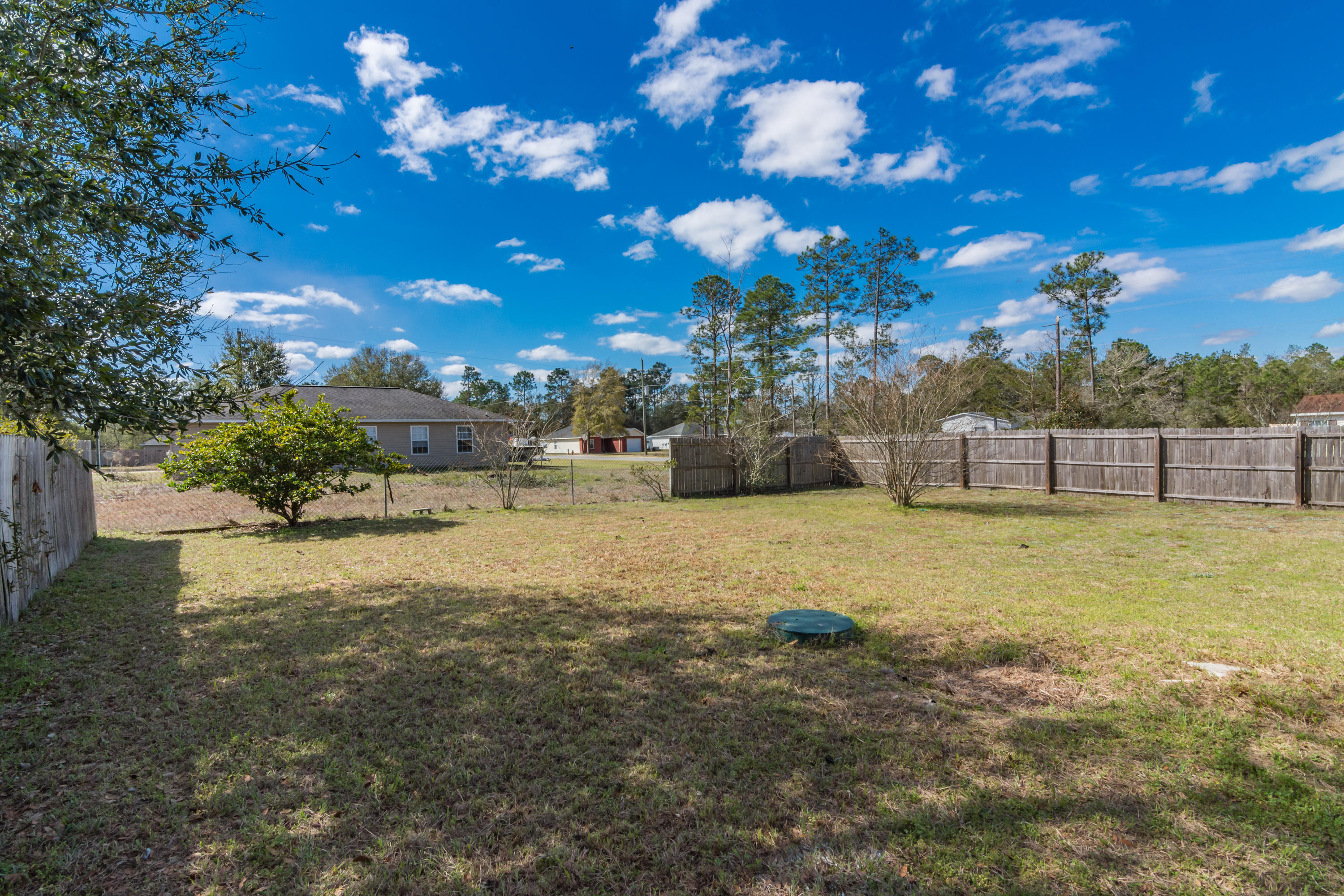 4638 Falcon Way Crestview, FL 32539 - Photo 24 of 27 4638 Falcon Way Exterior-7