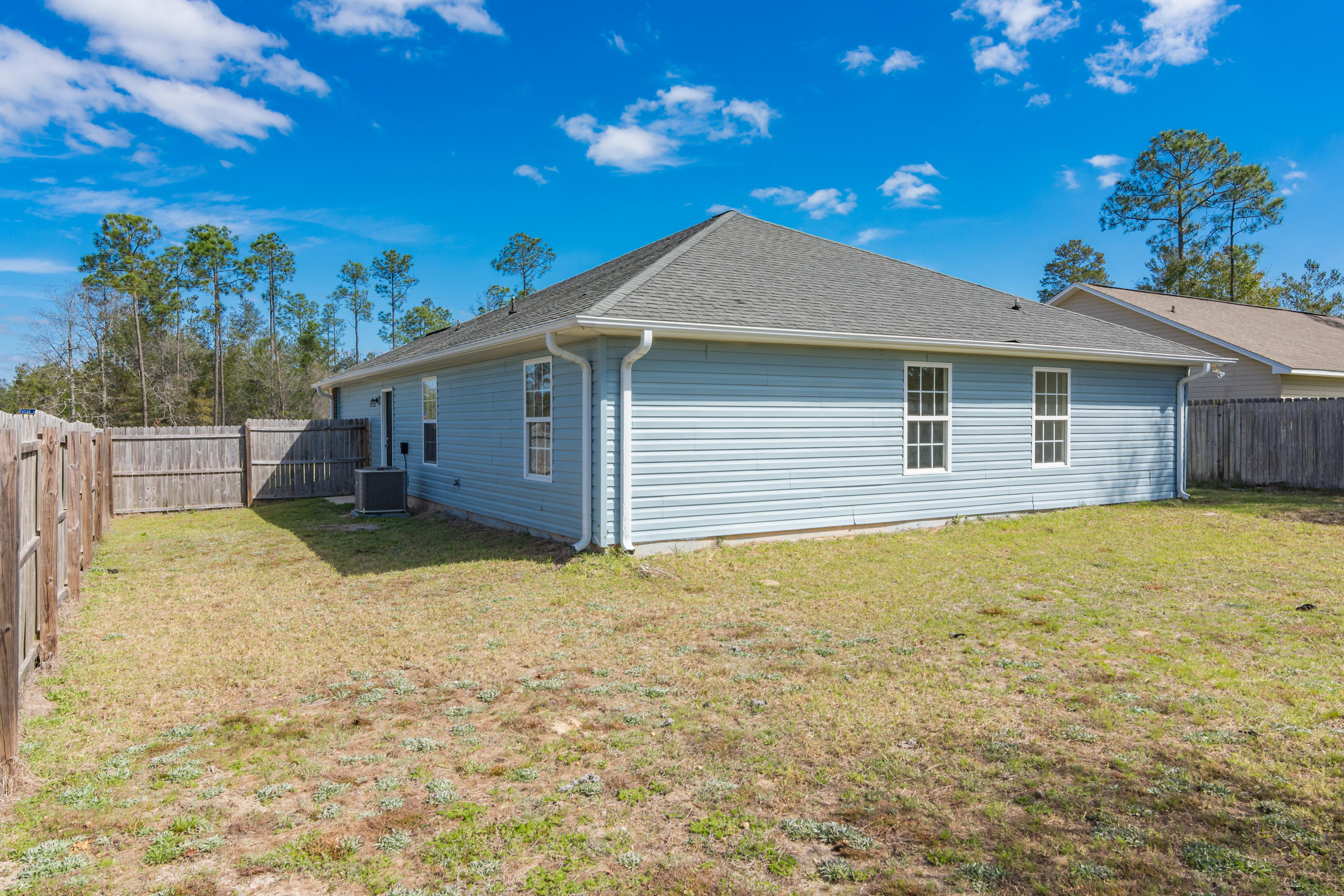 4638 Falcon Way Crestview, FL 32539 - Photo 25 of 27 4638 Falcon Way Exterior-10