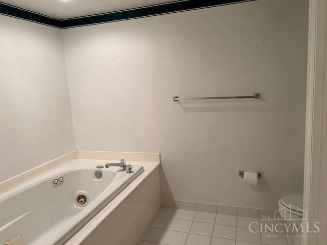 7650 Cheviot Road, Unit 303 Cincinnati, OH 45247 - Photo 28 of 44 Gallery Image 28