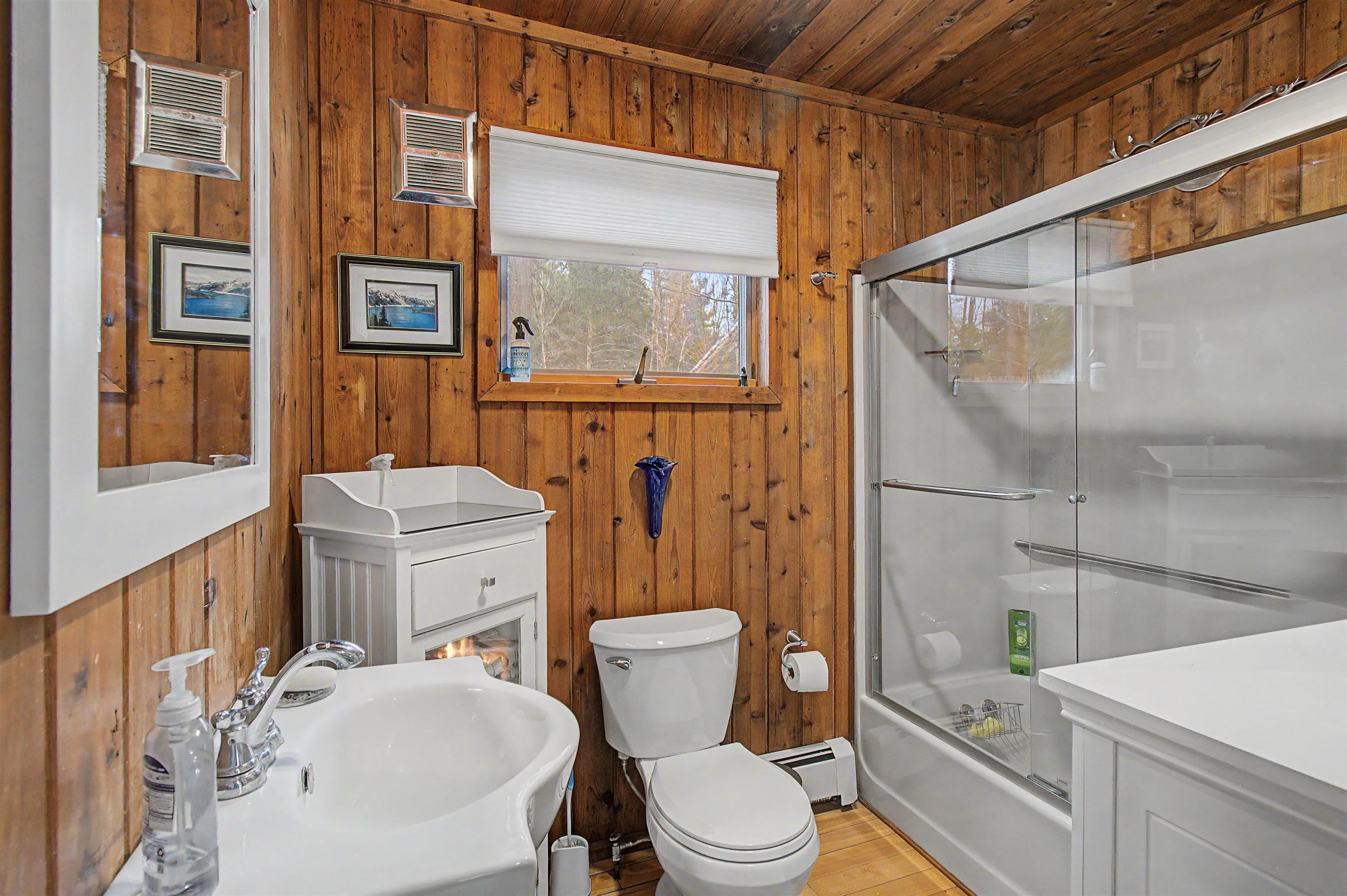 60 Wheatley Road Hinesburg, VT 05461 - Photo 21 of 51
