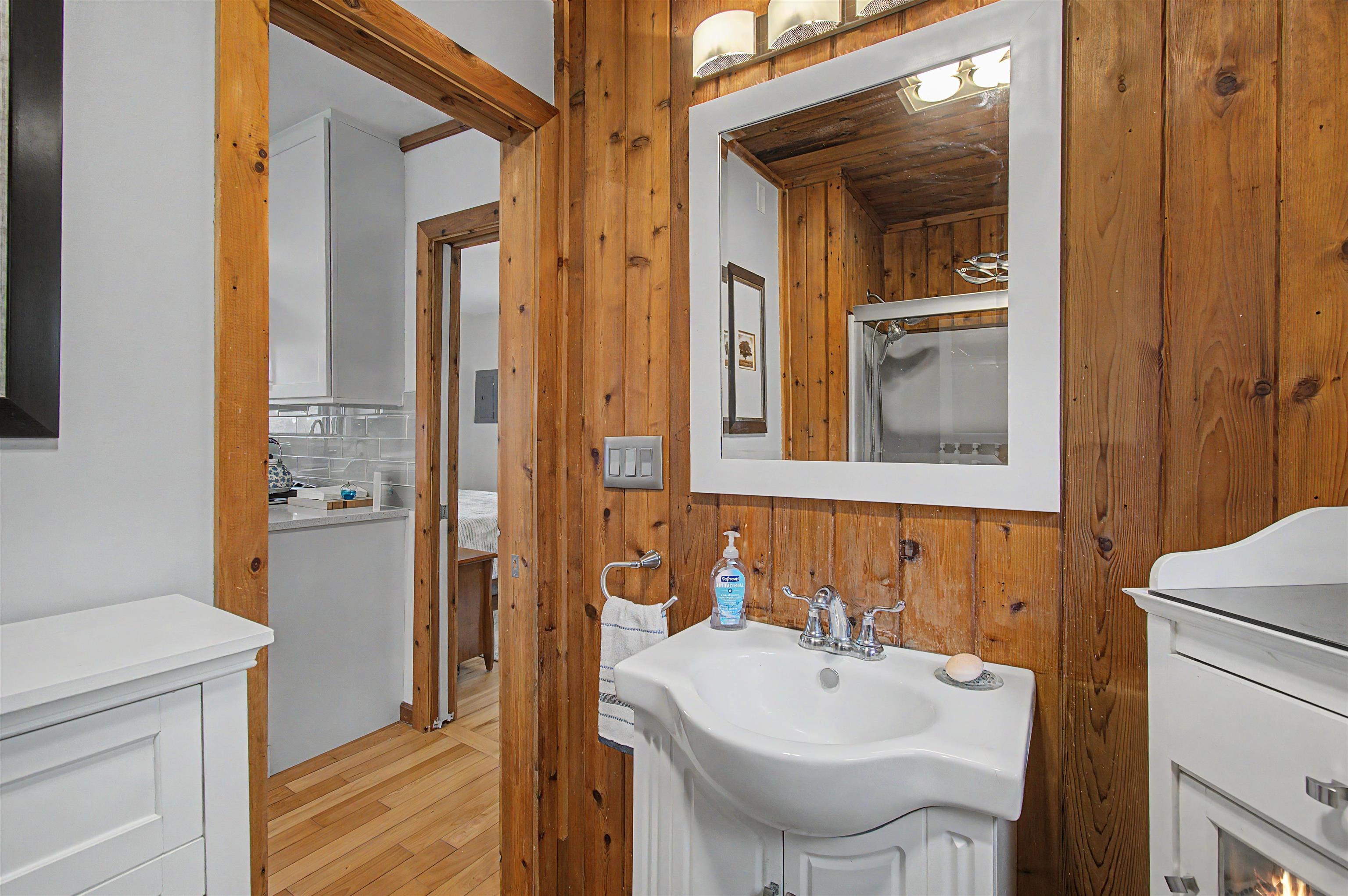 60 Wheatley Road Hinesburg, VT 05461 - Photo 22 of 51
