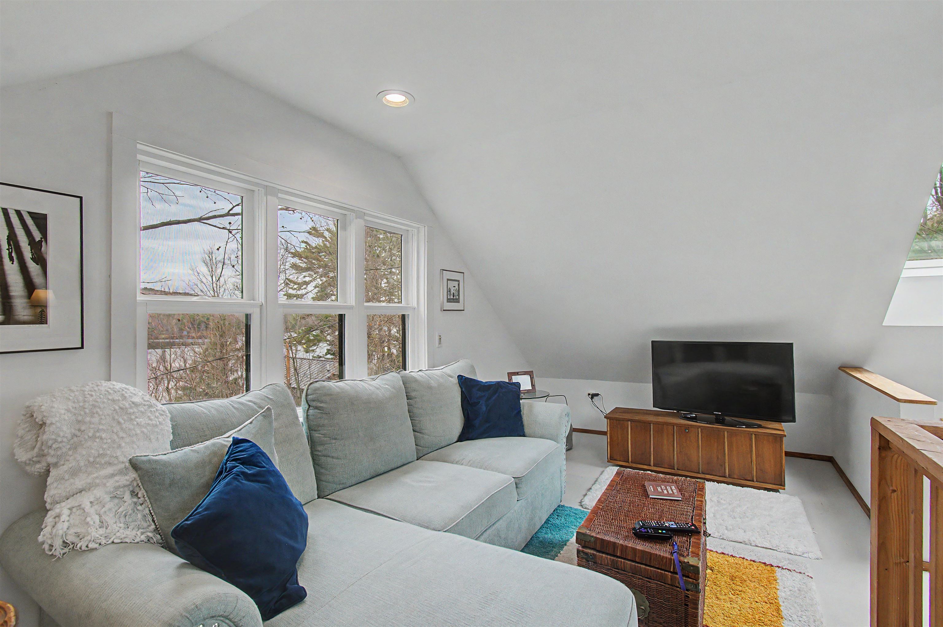 60 Wheatley Road Hinesburg, VT 05461 - Photo 26 of 51