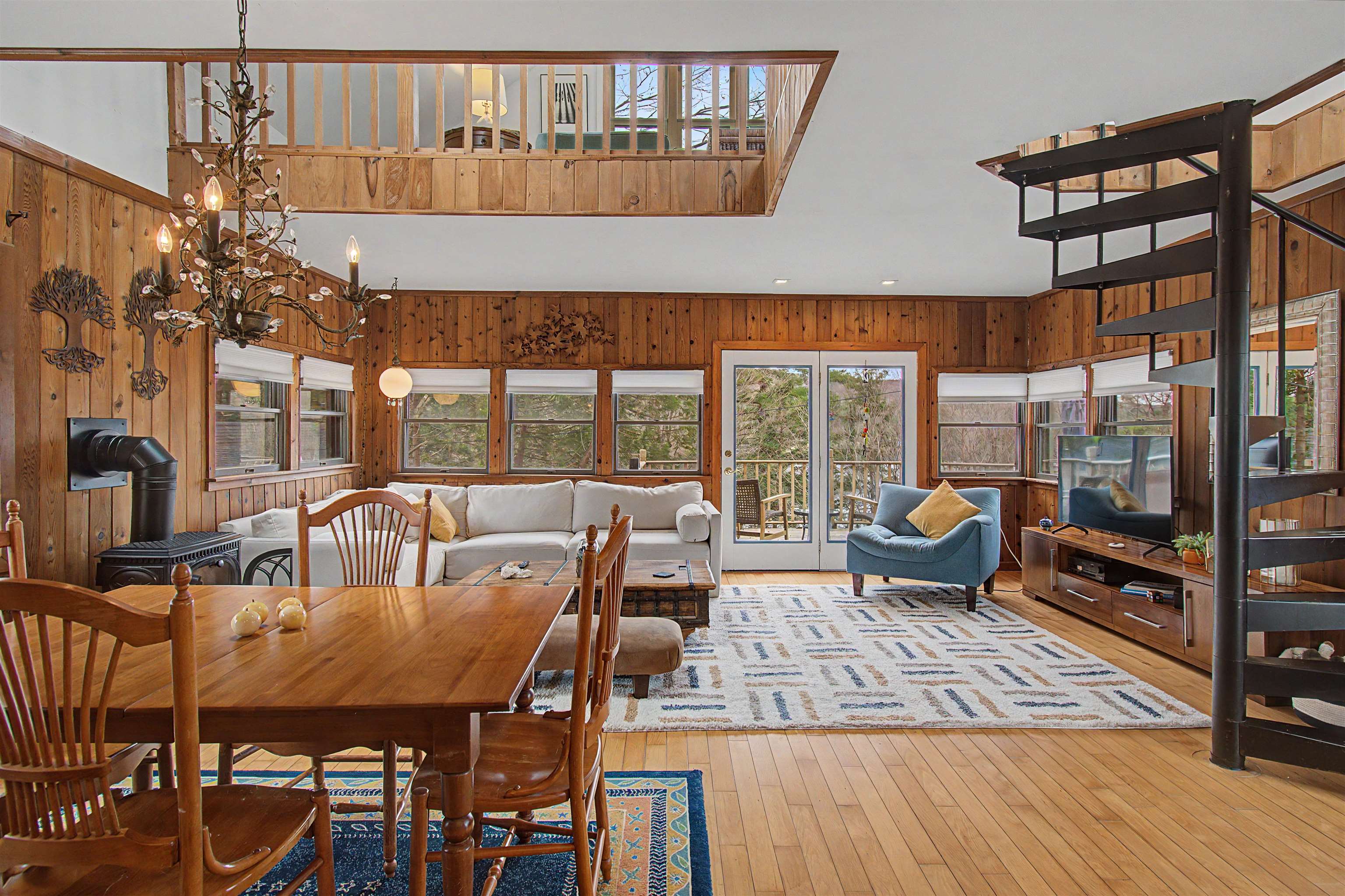 60 Wheatley Road Hinesburg, VT 05461 - Photo 8 of 51