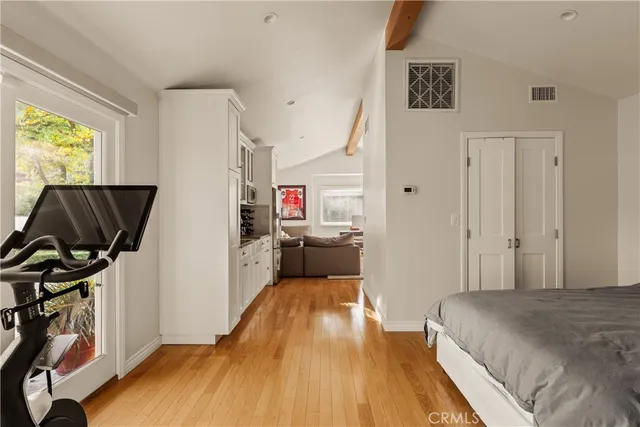 $2,000,000 | 22370 Algunas Road, Woodland Hills, CA 91364