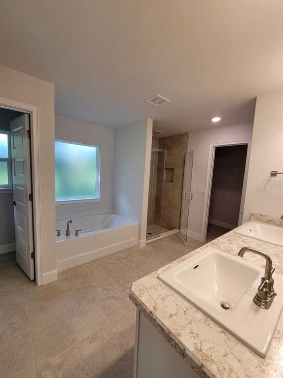 7742 Southwest 103rd Loop Ocala, FL 34476 - Photo 16 of 21 Gallery Image 16