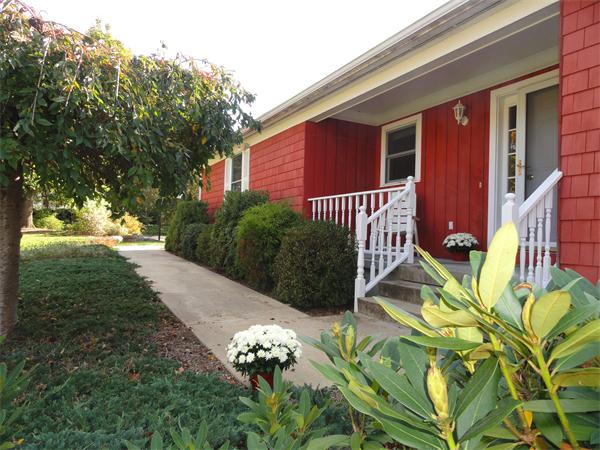 209 Rolling Ridge Road Amherst, MA 01002 - Photo 4 of 30 Gallery Image 4