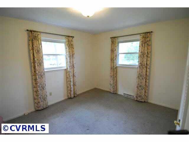9313 Bandock Road Richmond, VA 23229 - Photo 5 of 7 Other