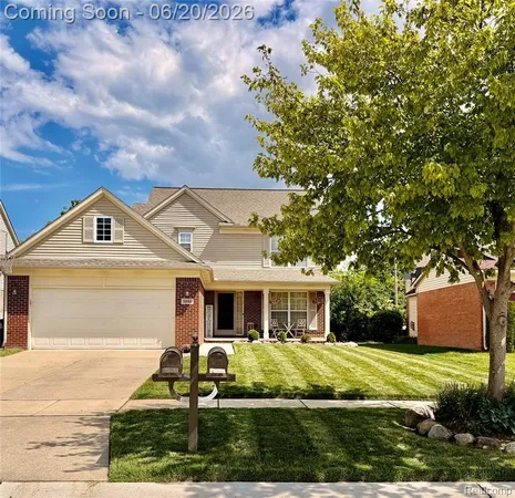 $379,000 | 30680 Nelson Circle, Westland, MI 48186