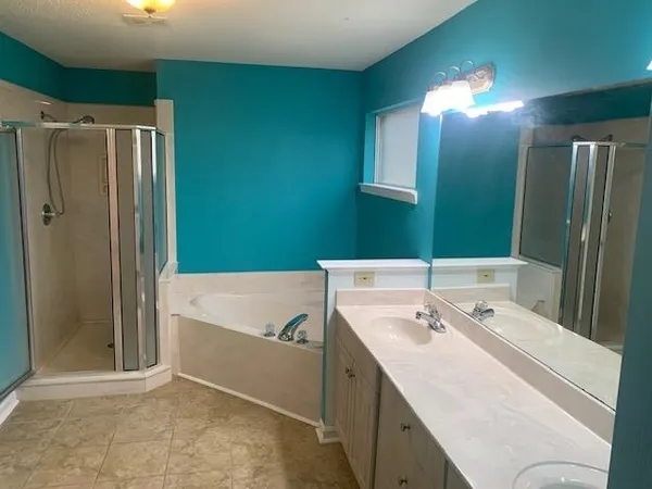 $2,000 | 222 Walnut Trace Drive, Memphis, TN 38018