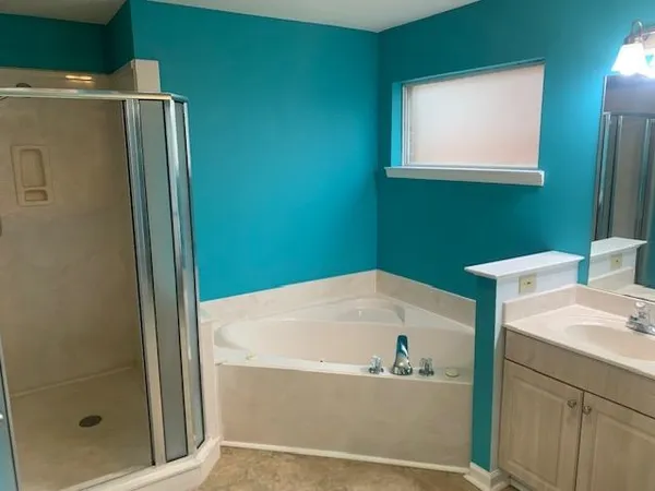 $2,000 | 222 Walnut Trace Drive, Memphis, TN 38018