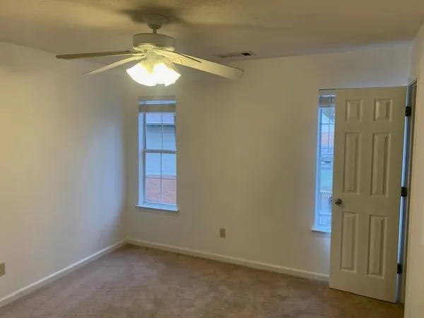 $2,000 | 222 Walnut Trace Drive, Memphis, TN 38018