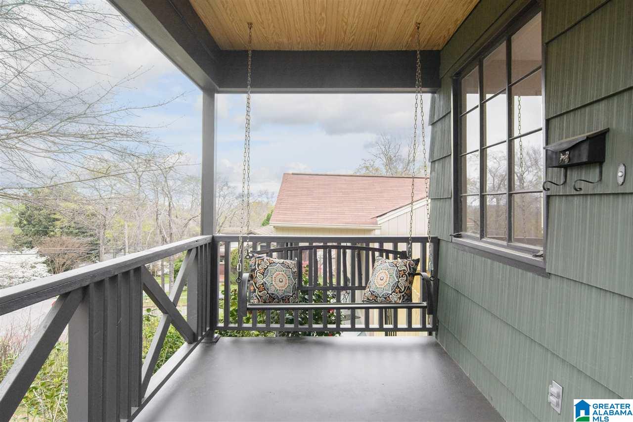 705 47th Street South Birmingham, AL 35222 - Photo 3 of 32